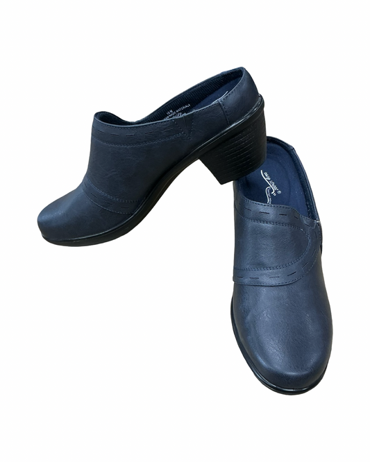 Shoes Heels Block By Easy Street In Navy, Size:10