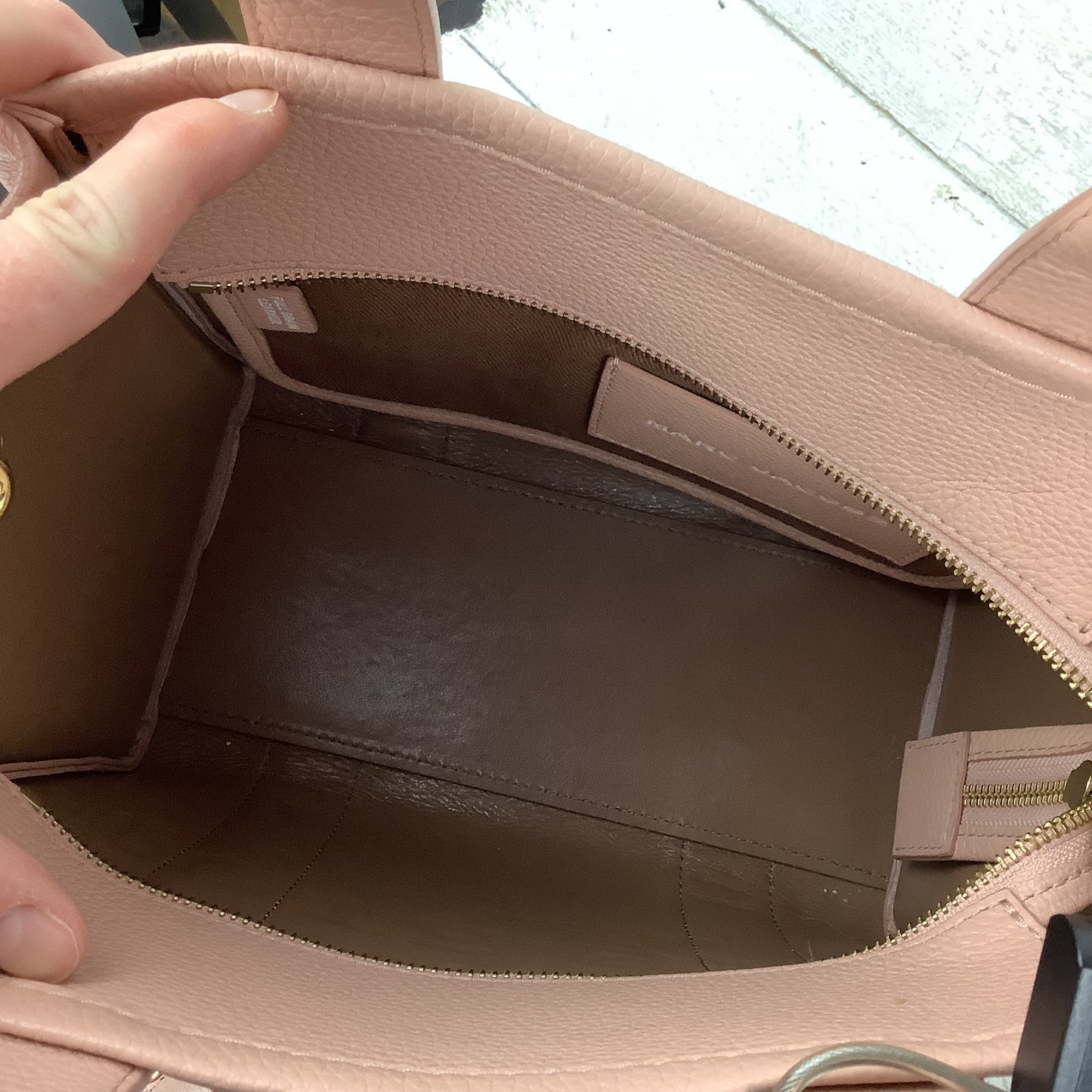 Tote Luxury Designer By Marc Jacobs, Size: Medium