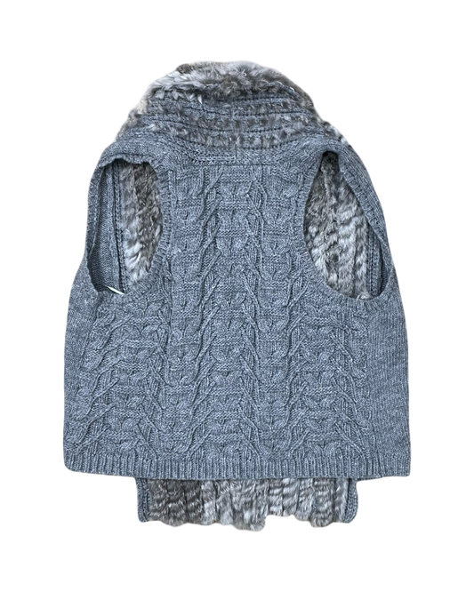 Vest Faux Fur & Sherpa By Clothes Mentor In Grey, Size:M