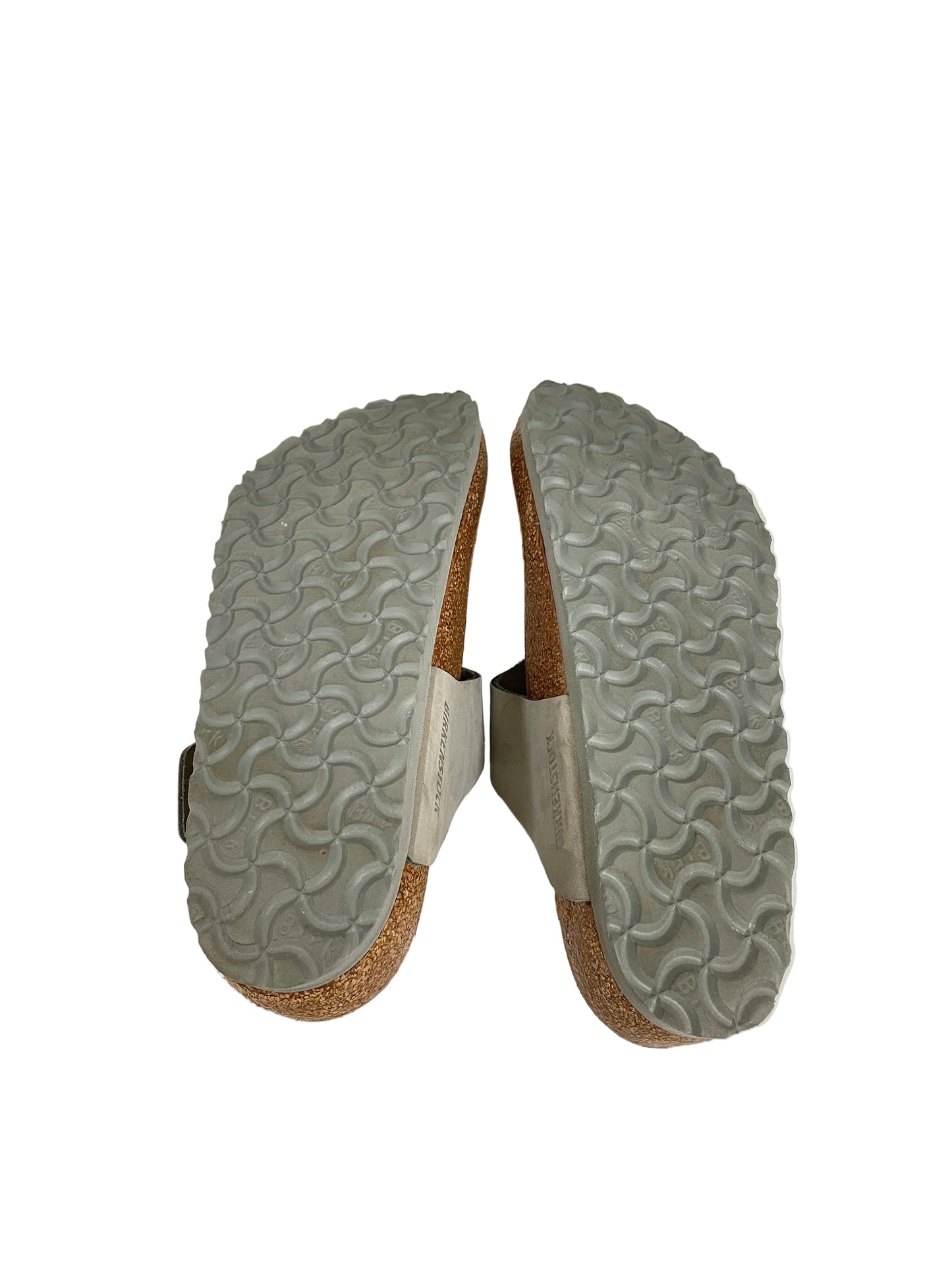 Sandals Flats By Birkenstock In Grey, Size:7.5