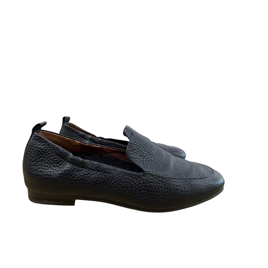 Shoes Flats By Vionic In Black, Size:7