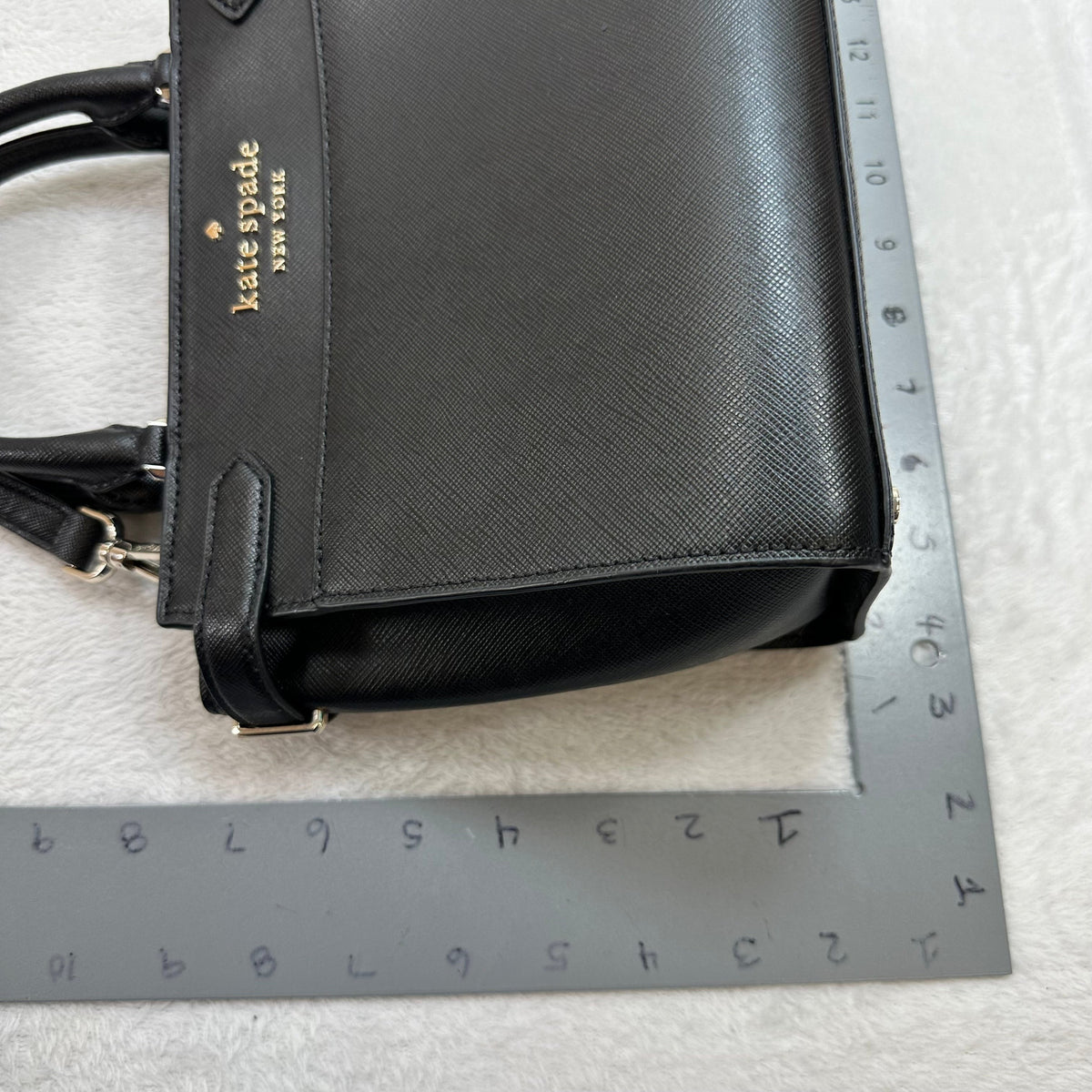 Crossbody Designer By Kate Spade, Size: Small