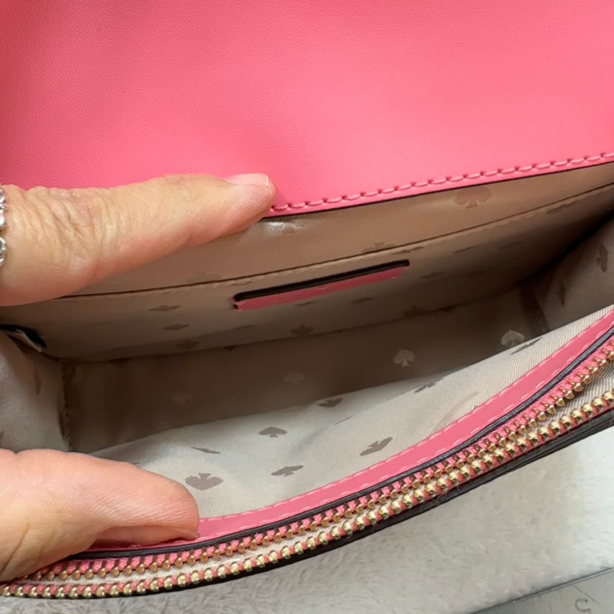 Crossbody Designer By Kate Spade, Size: Medium