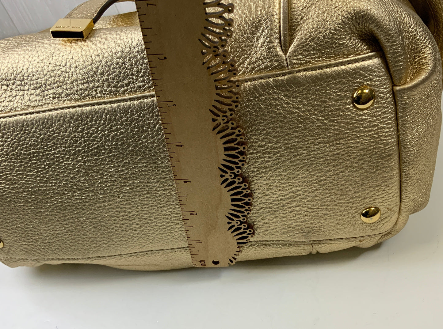 Crossbody Designer By Michael Kors In Tan, Size:Medium