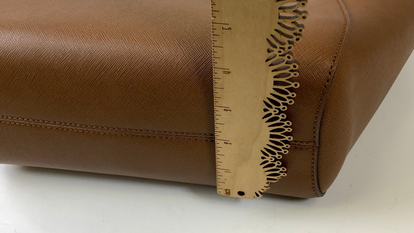 Handbag Designer By Michael Kors In Brown, Size:Large