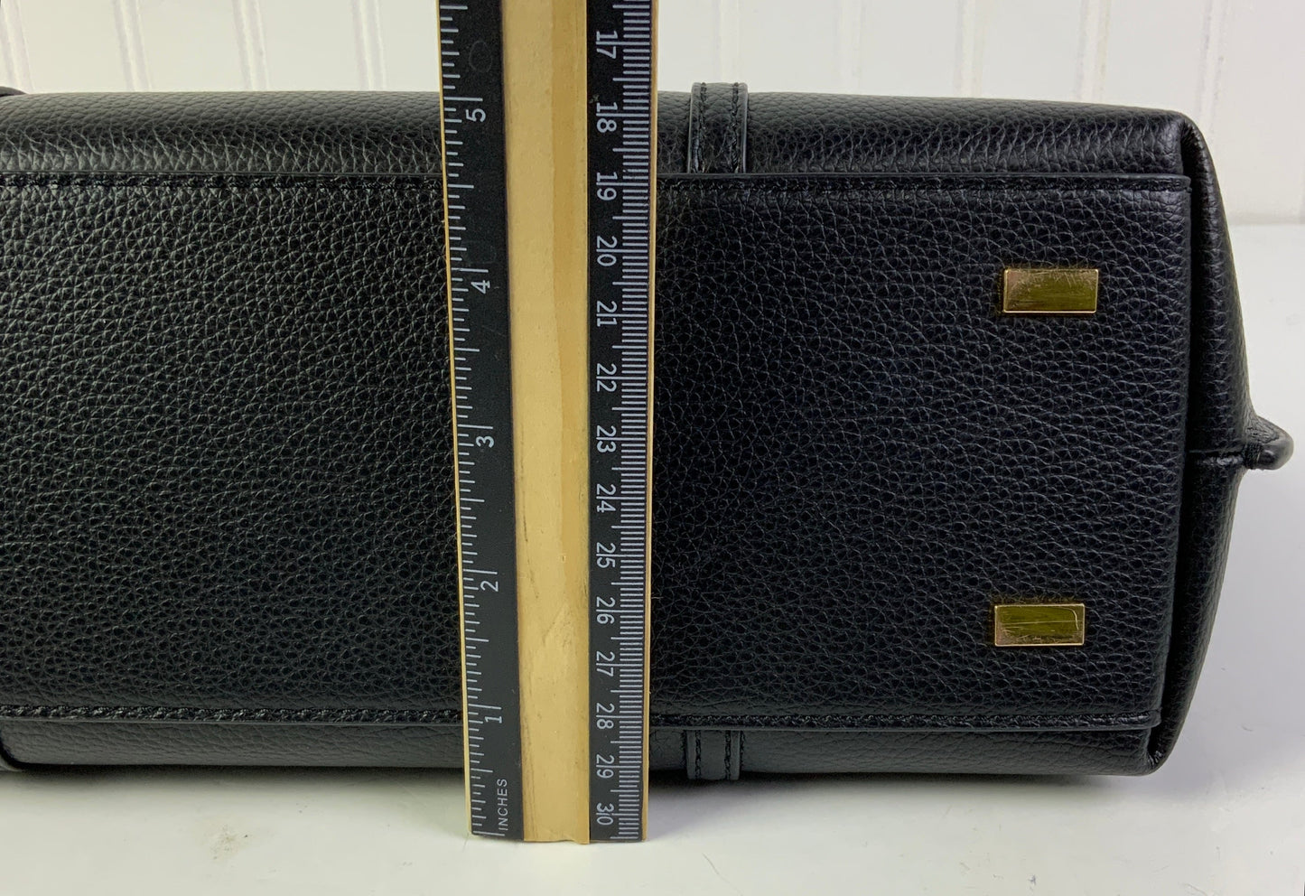 Handbag Designer By Tory Burch In Black, Size:Medium