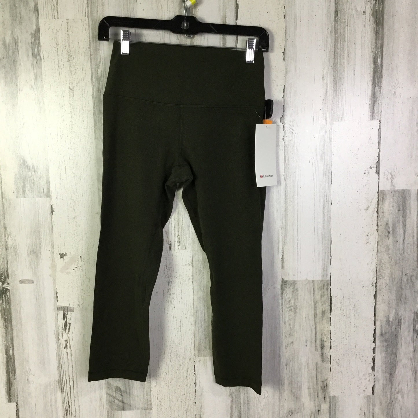 Athletic Leggings Capris By Lululemon In Green, Size:8