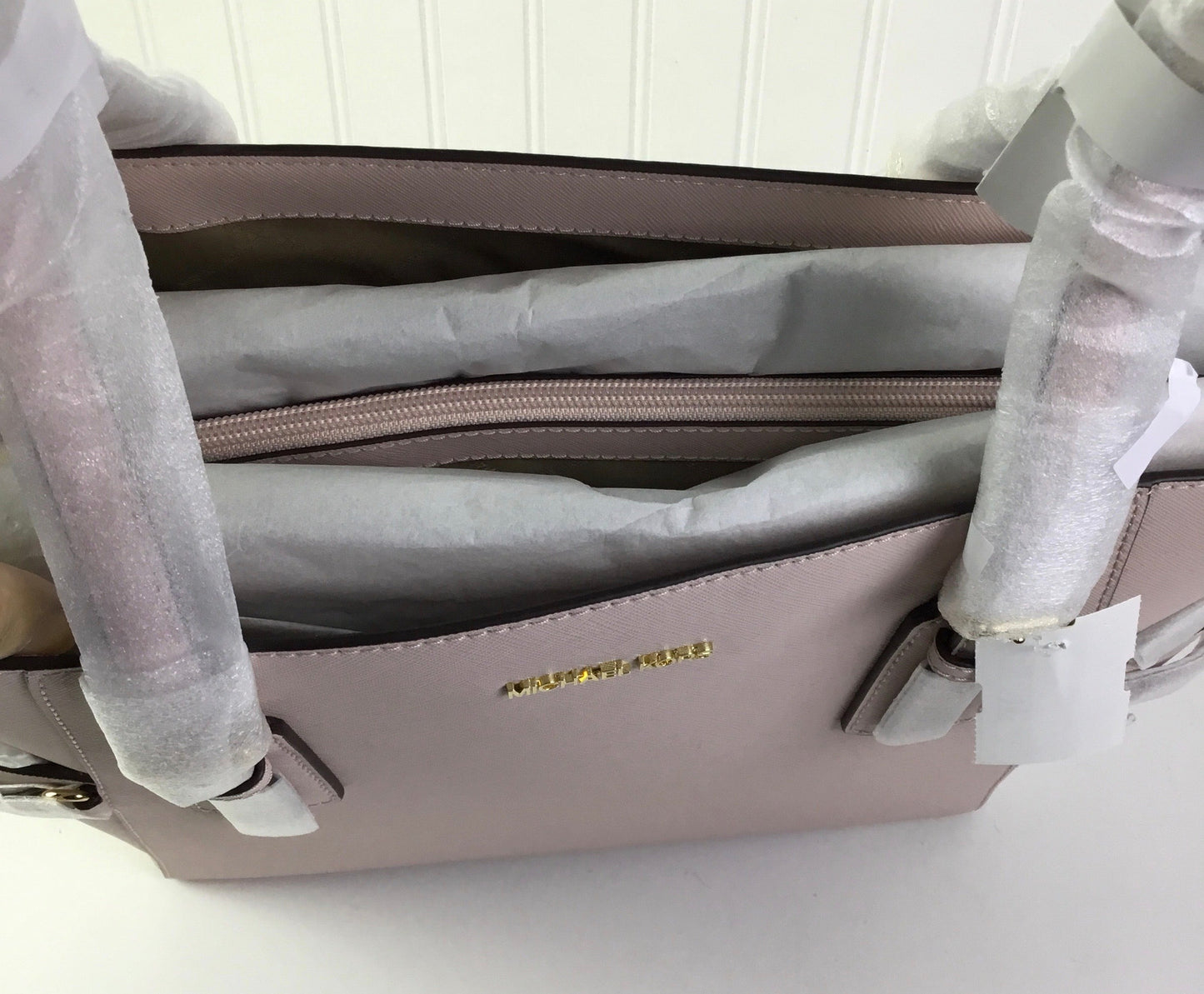 Handbag Designer By Michael Kors In Pink, Size:Large