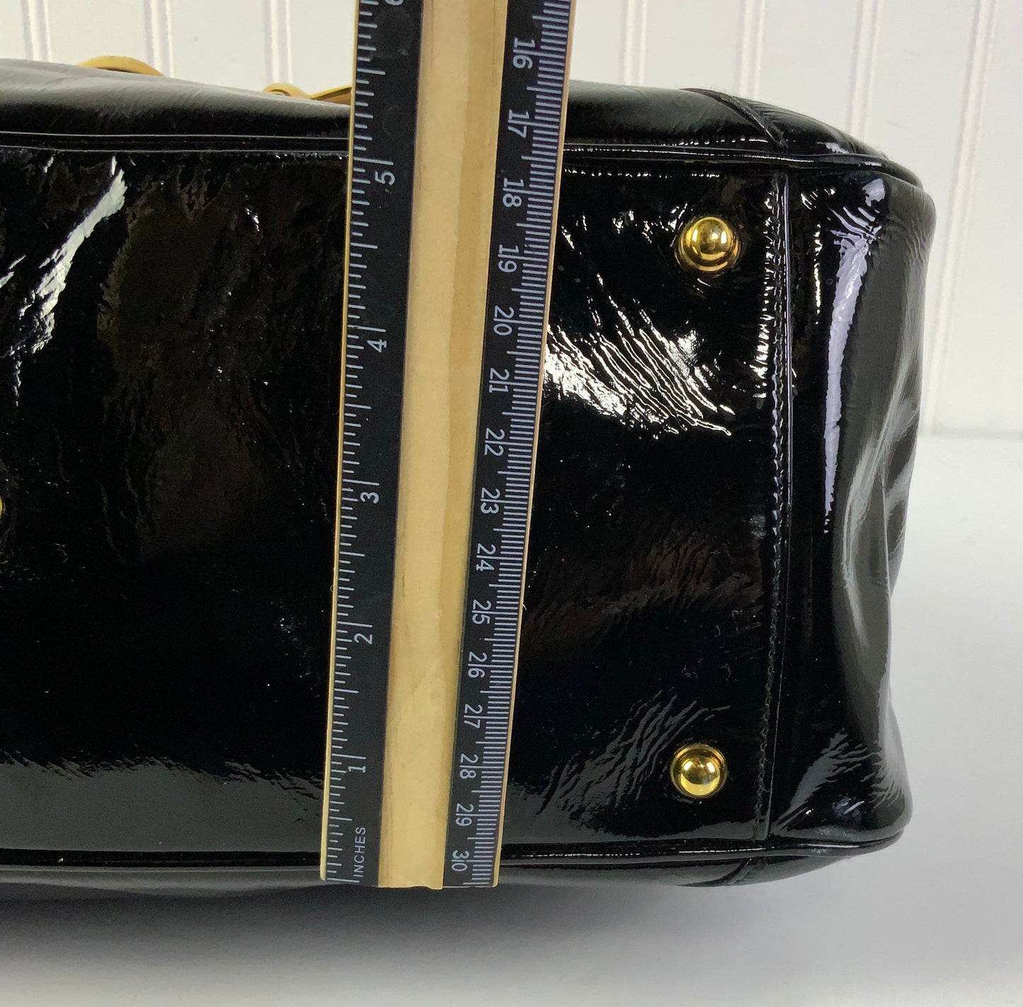 Handbag Luxury Designer By Gucci In Black, Size:Medium