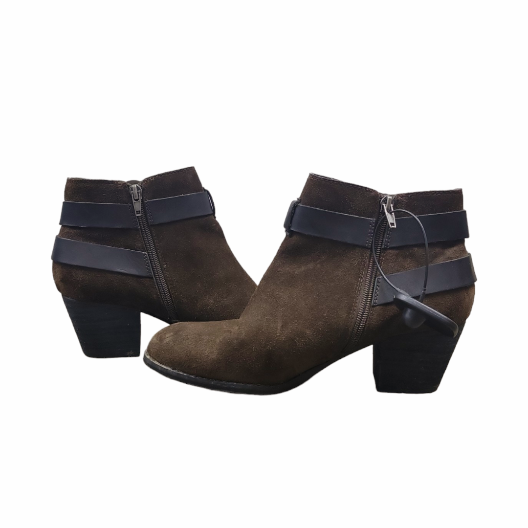 Boots Ankle Flats By Dolce Vita  Size: 9.5