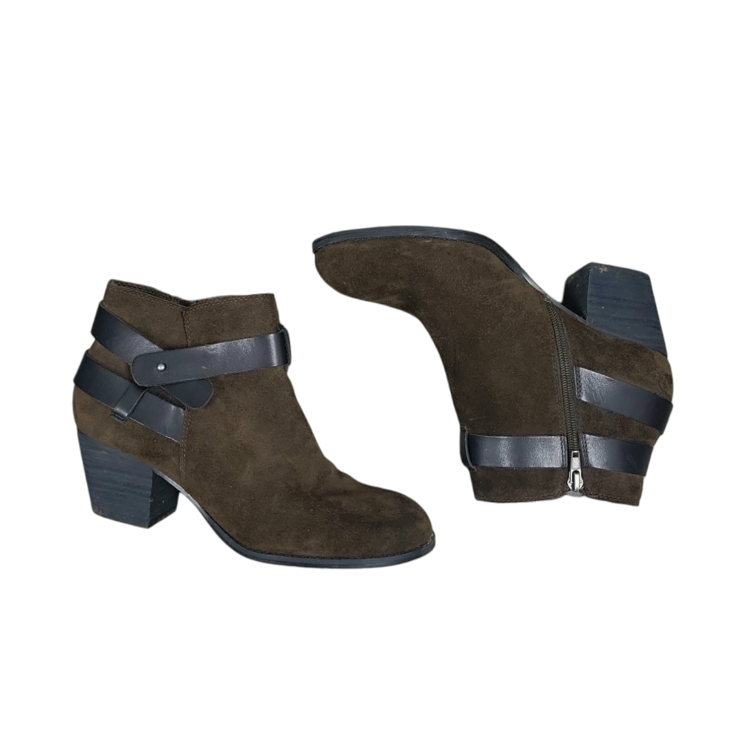 Boots Ankle Flats By Dolce Vita  Size: 9.5