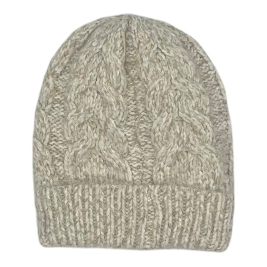 Hat Beanie By Clothes Mentor In Cream