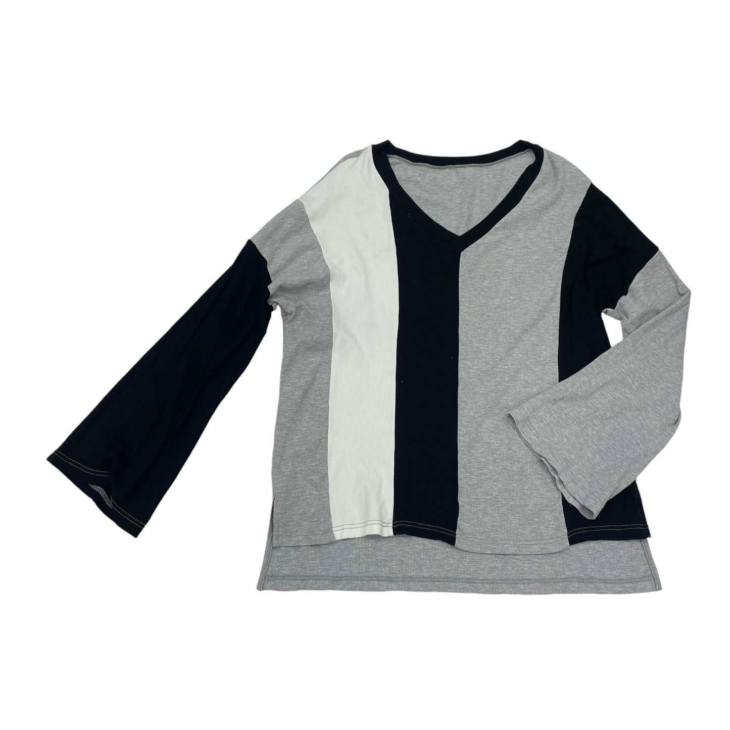 Top Ls By Clothes Mentor In Black & Grey, Size:M