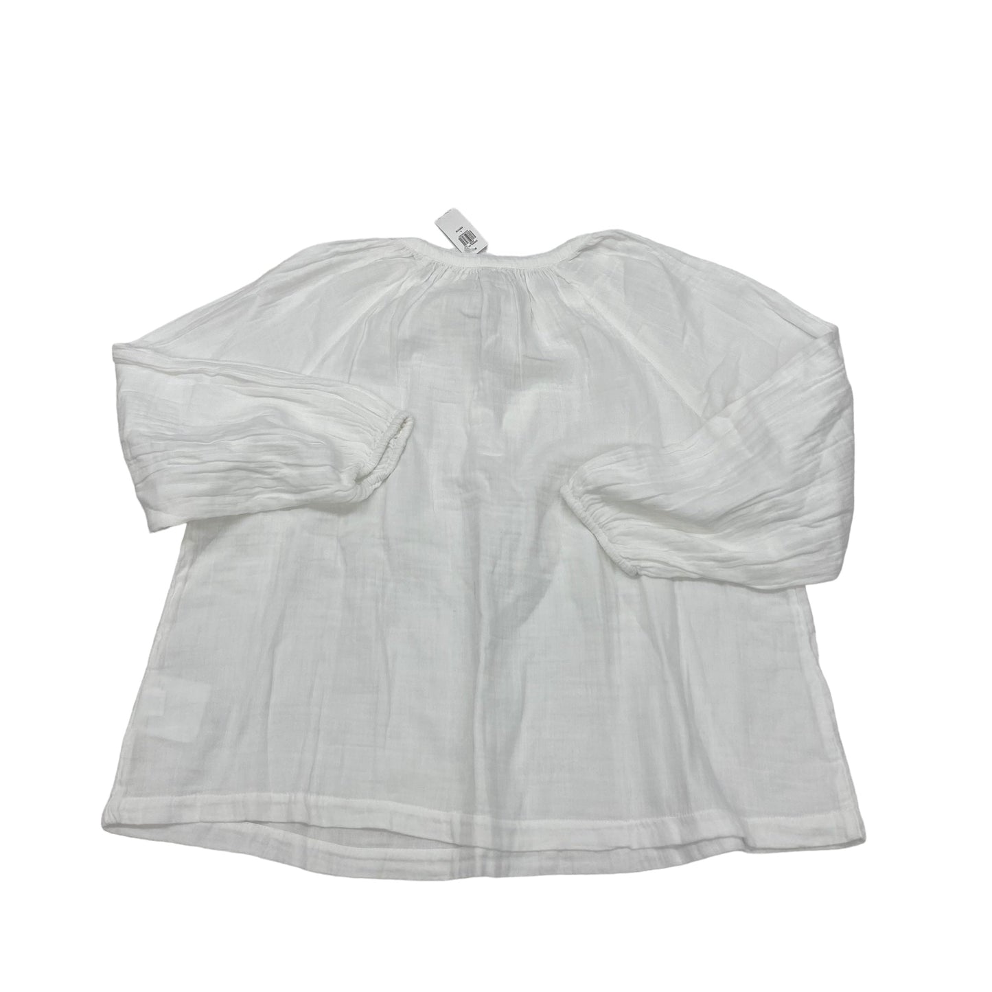 WHITE TOP LS by OLD NAVY Size:PETITE L