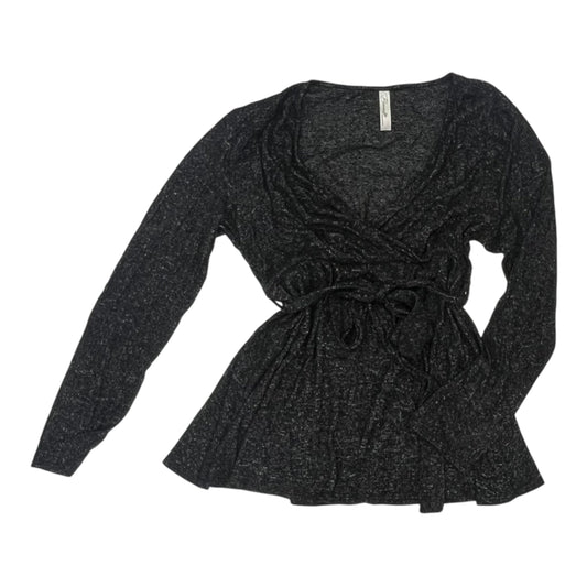 Mat Top Ls By Clothes Mentor In Grey, Size:L