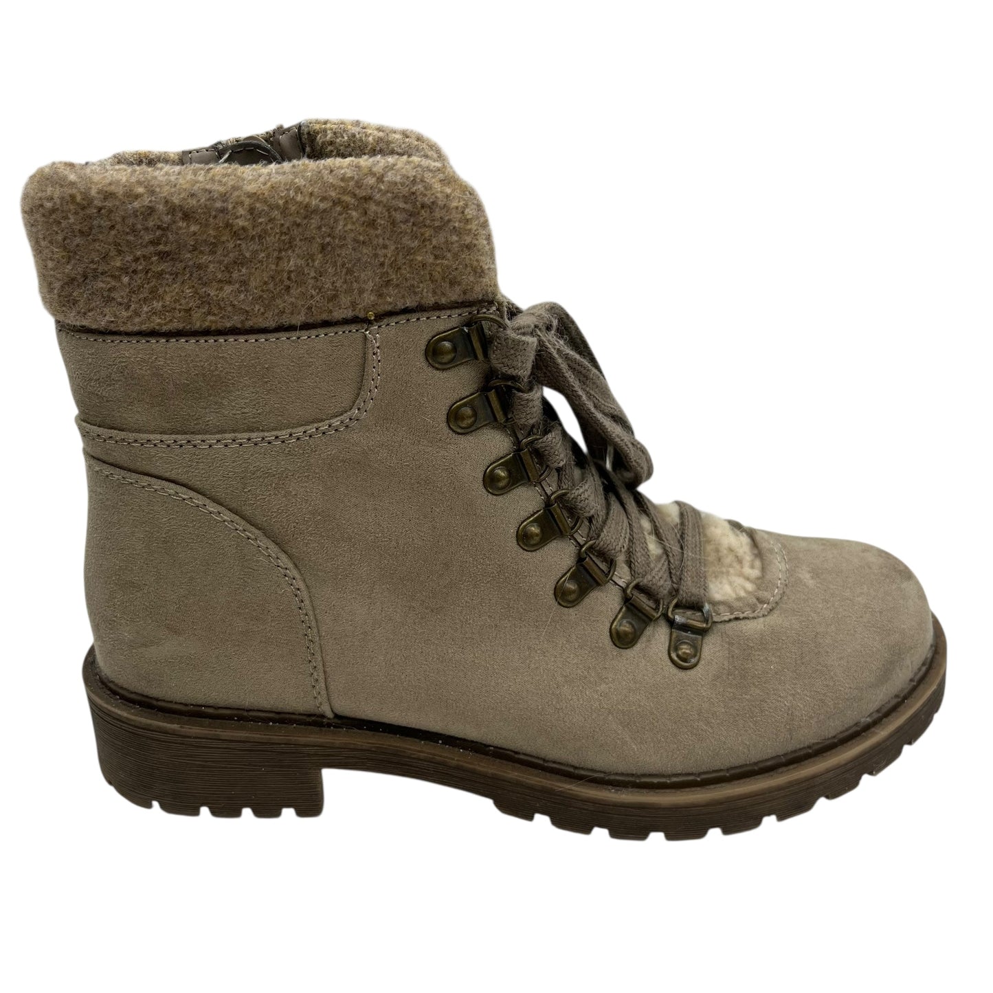 Boots Ankle Flats By Crown Vintage In Tan, Size:7.5