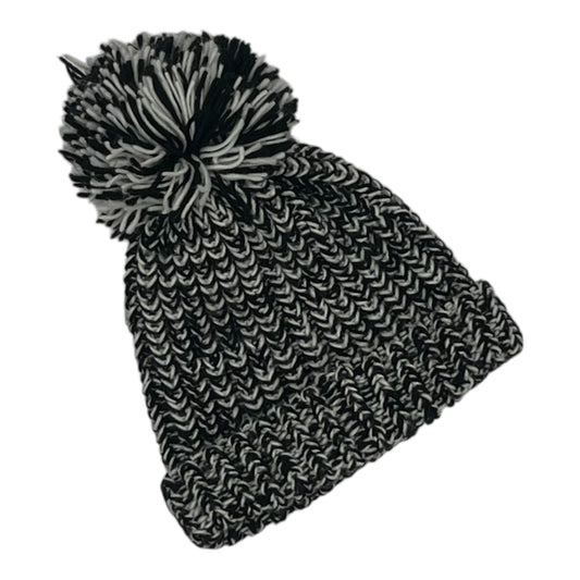 Hat Beanie By Old Navy In Black & White