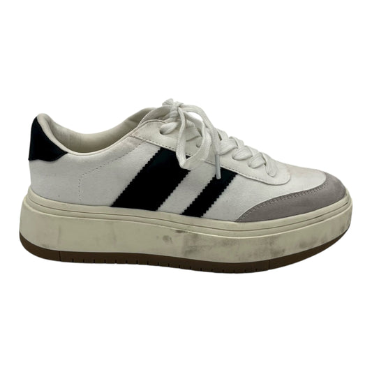 Shoes Sneakers By Clothes Mentor In Black & Cream, Size:7