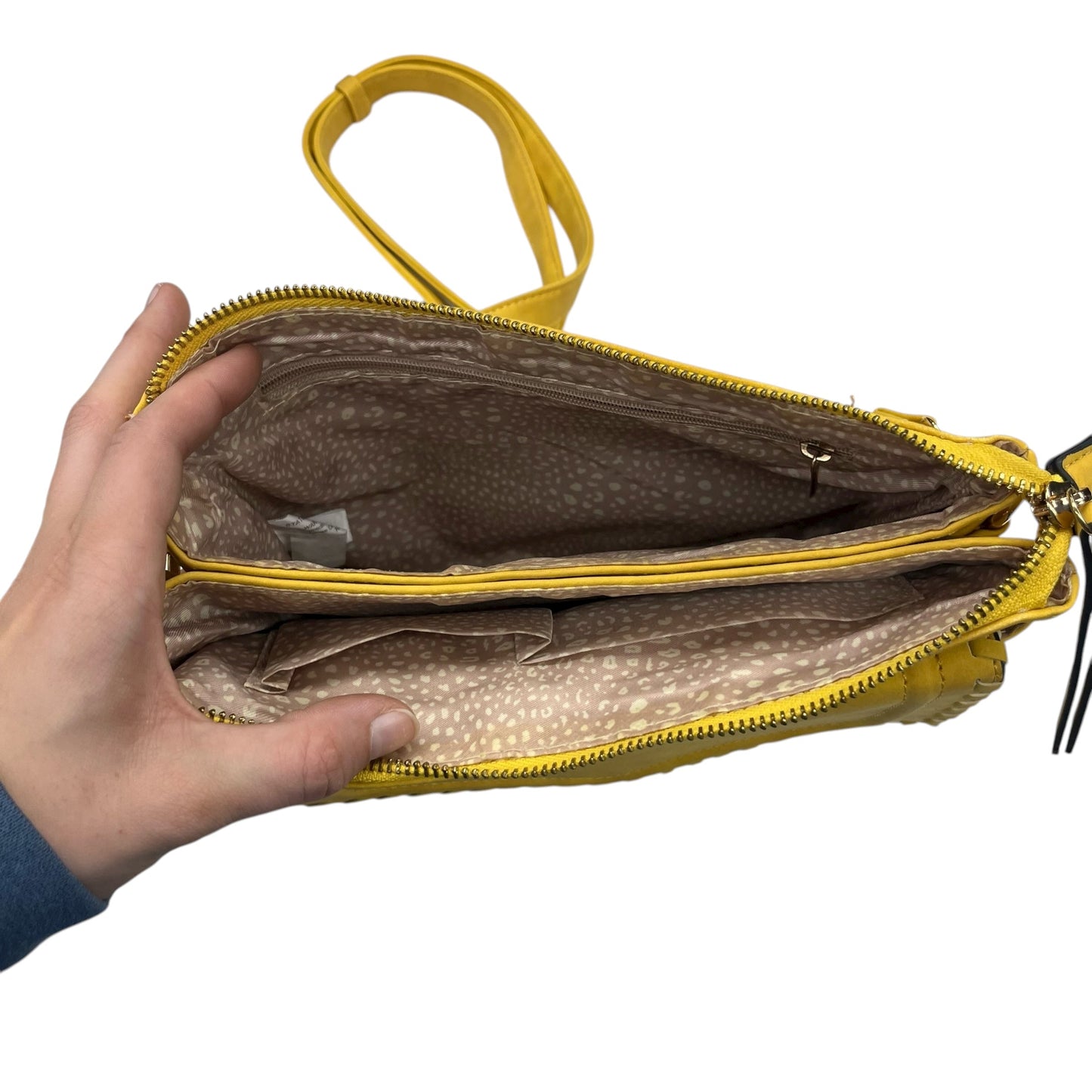 Crossbody By Clothes Mentor In Yellow, Size:Medium