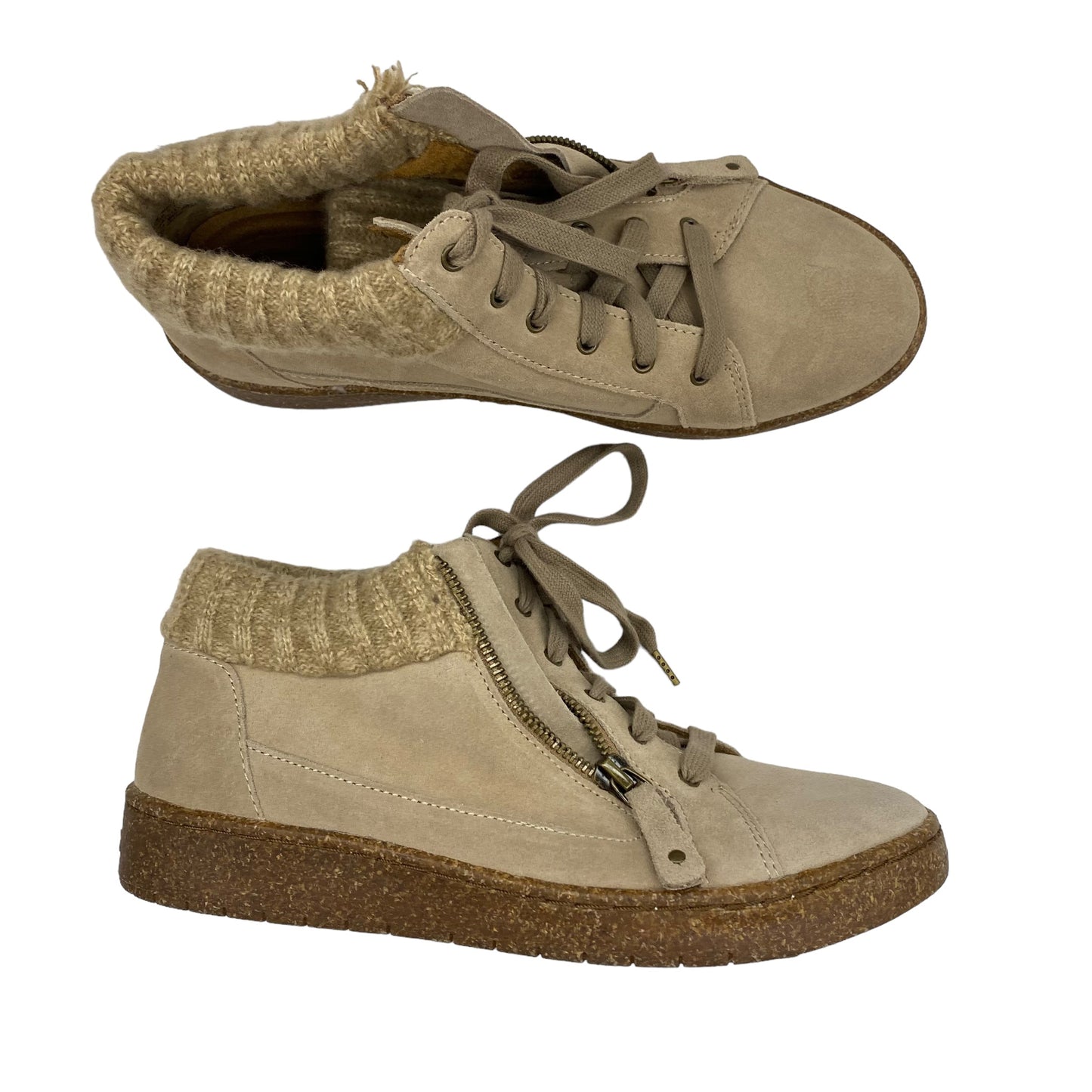 TAN SHOES SNEAKERS by AETREX Size:8.5