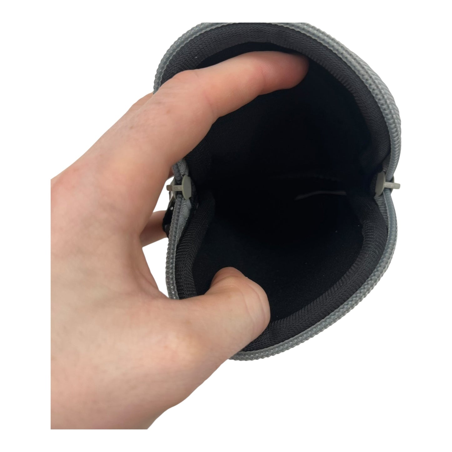 Wallet By Cme In Grey, Size:Small