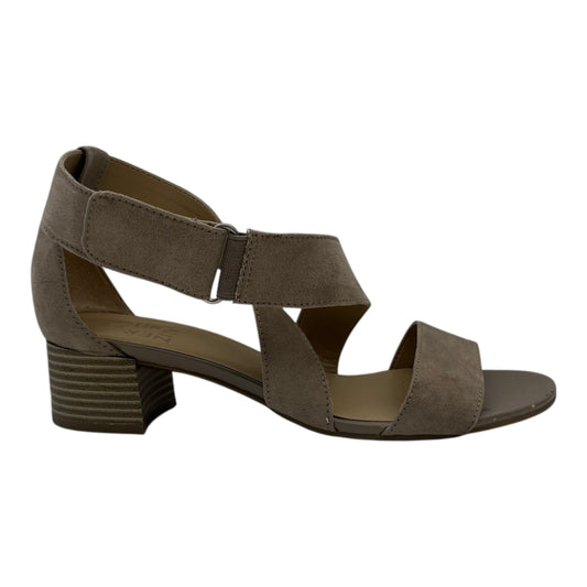 Sandals Heels Block By Naturalizer In Tan, Size:7.5