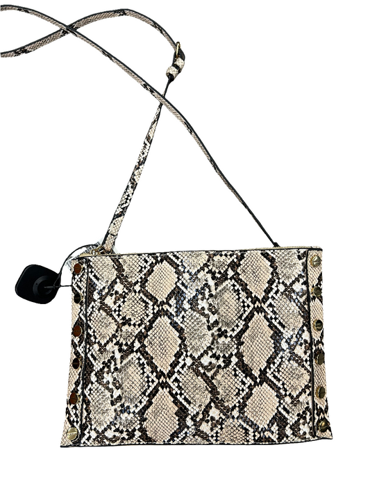 Crossbody By Clothes Mentor, Size: Small