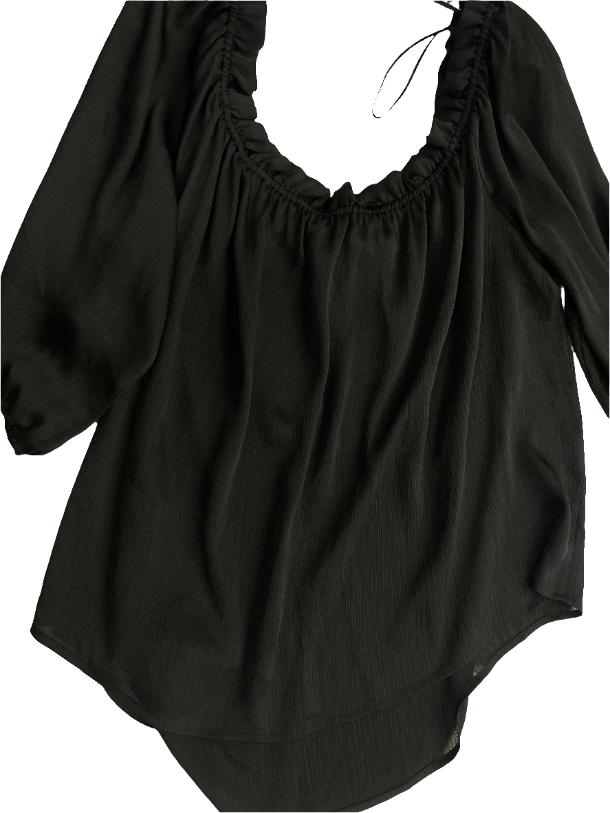 Top Short Sleeve By Vince Camuto In Black, Size: 3x