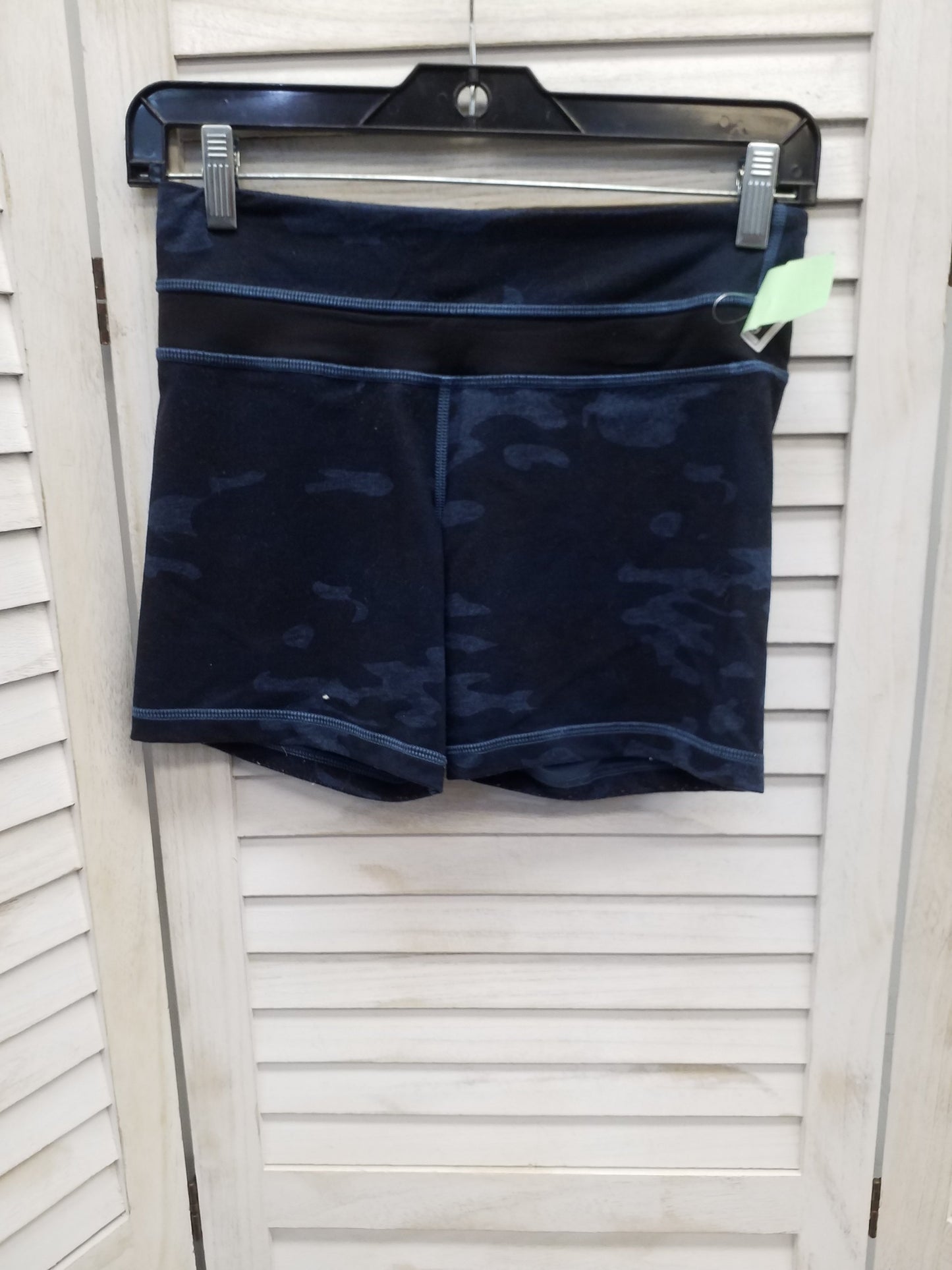 Athletic Shorts By Lululemon  Size: 4