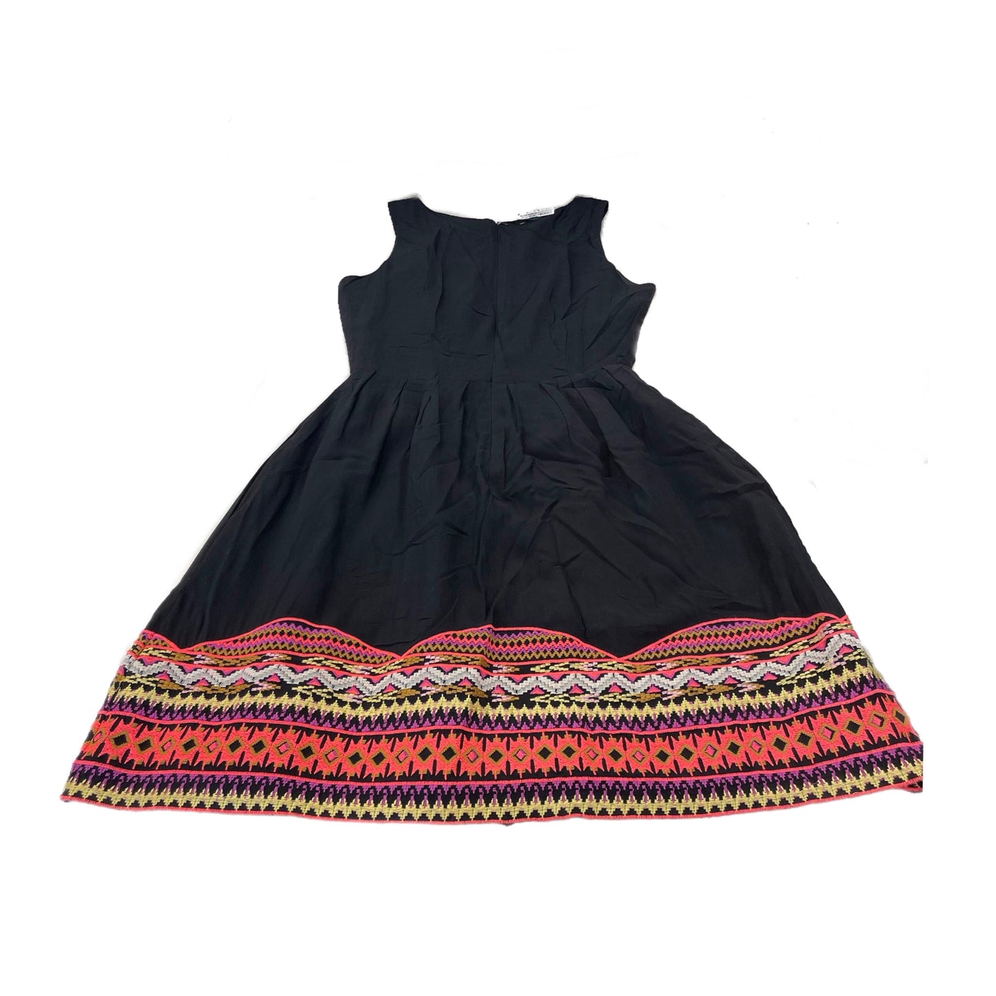 Dress Casual Short By Bcbgmaxazria  Size: M