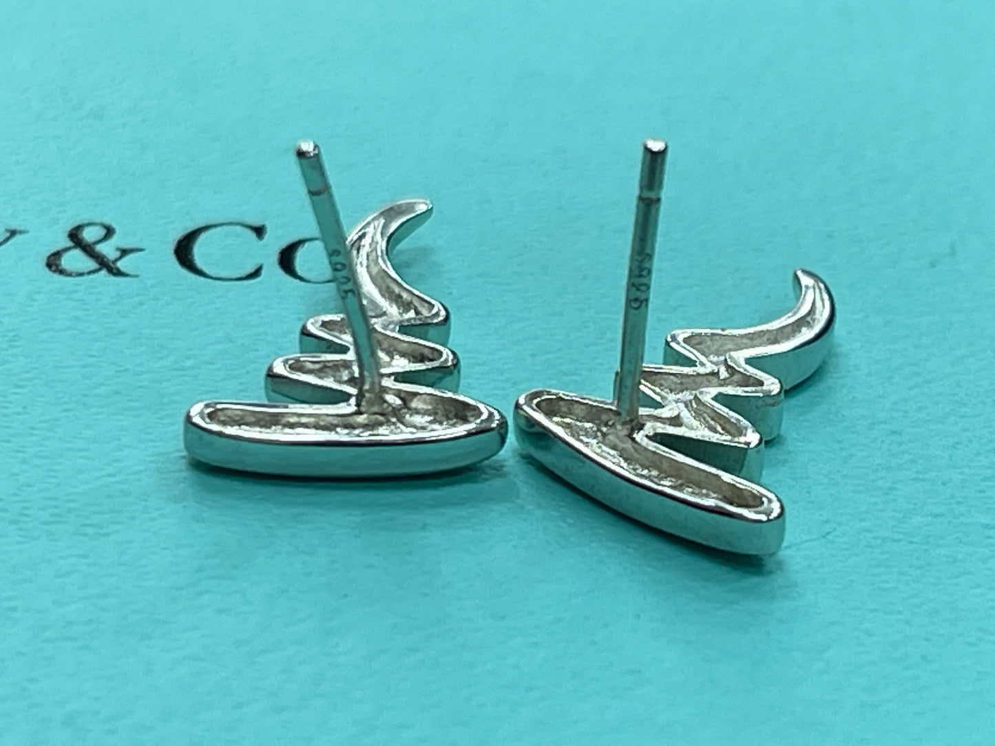 Necklace Set By Tiffany And Company  Size: 02 Piece Set