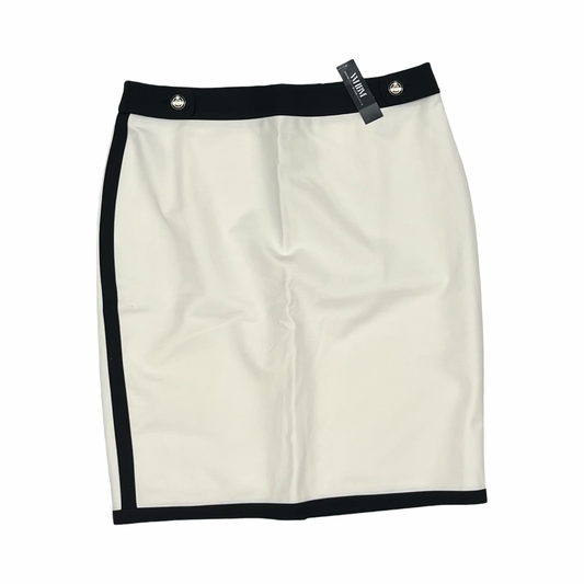 Skirt Mini & Short By White House Black Market In Black & White, Size:14