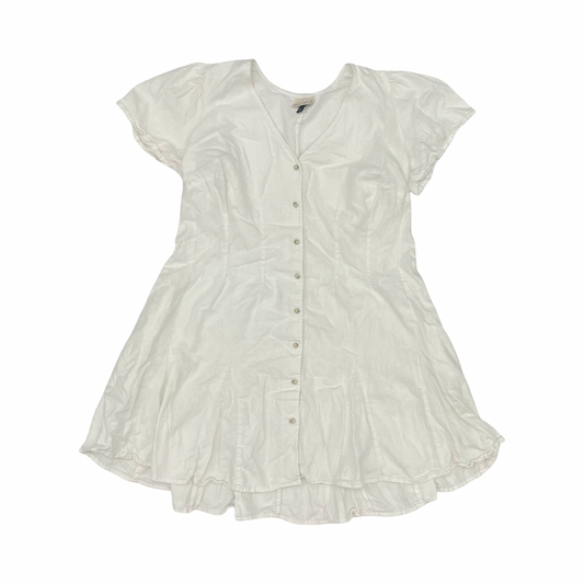 Dress Casual Short By Universal Thread In Cream, Size:Xxl