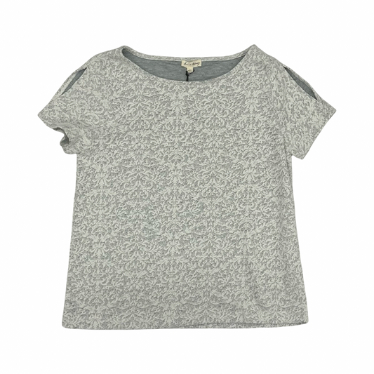 Top Ss By Jane And Delancey In Grey, Size:L