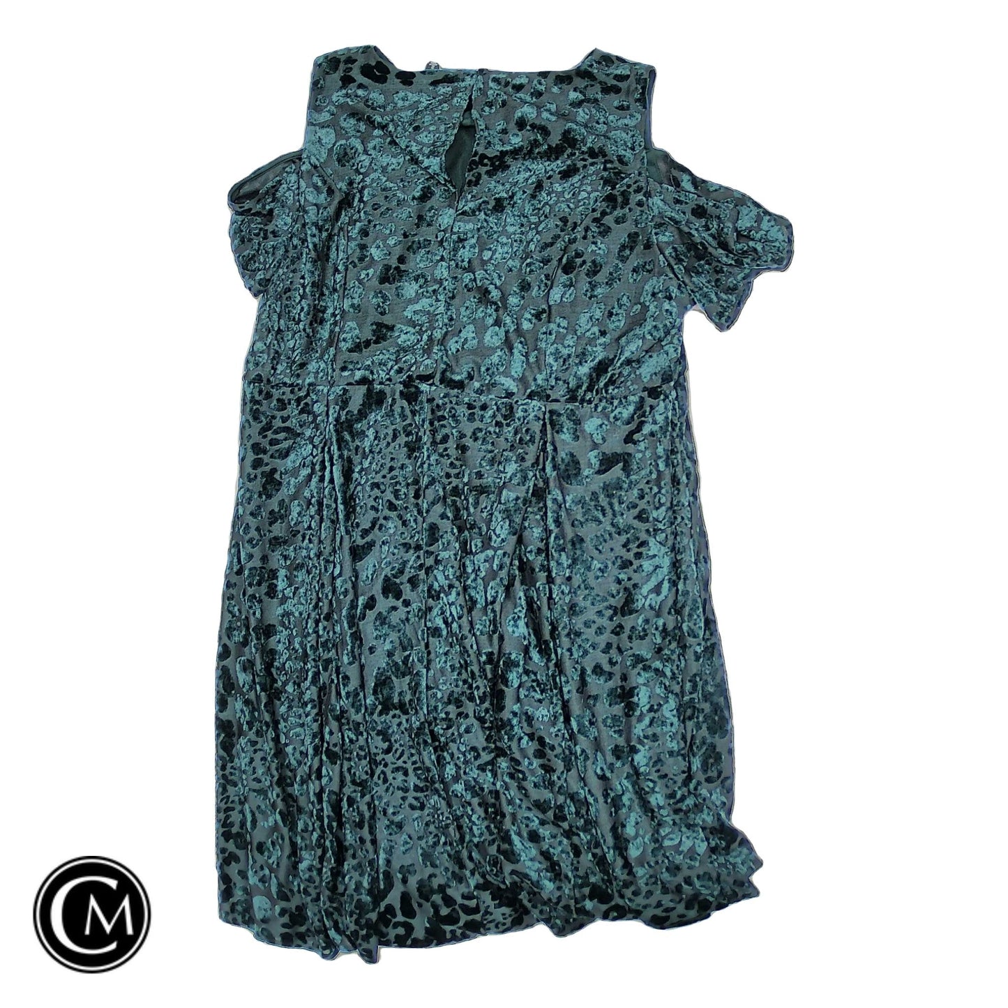 Dress Casual Short By Torrid In Black & Green, Size: 2x