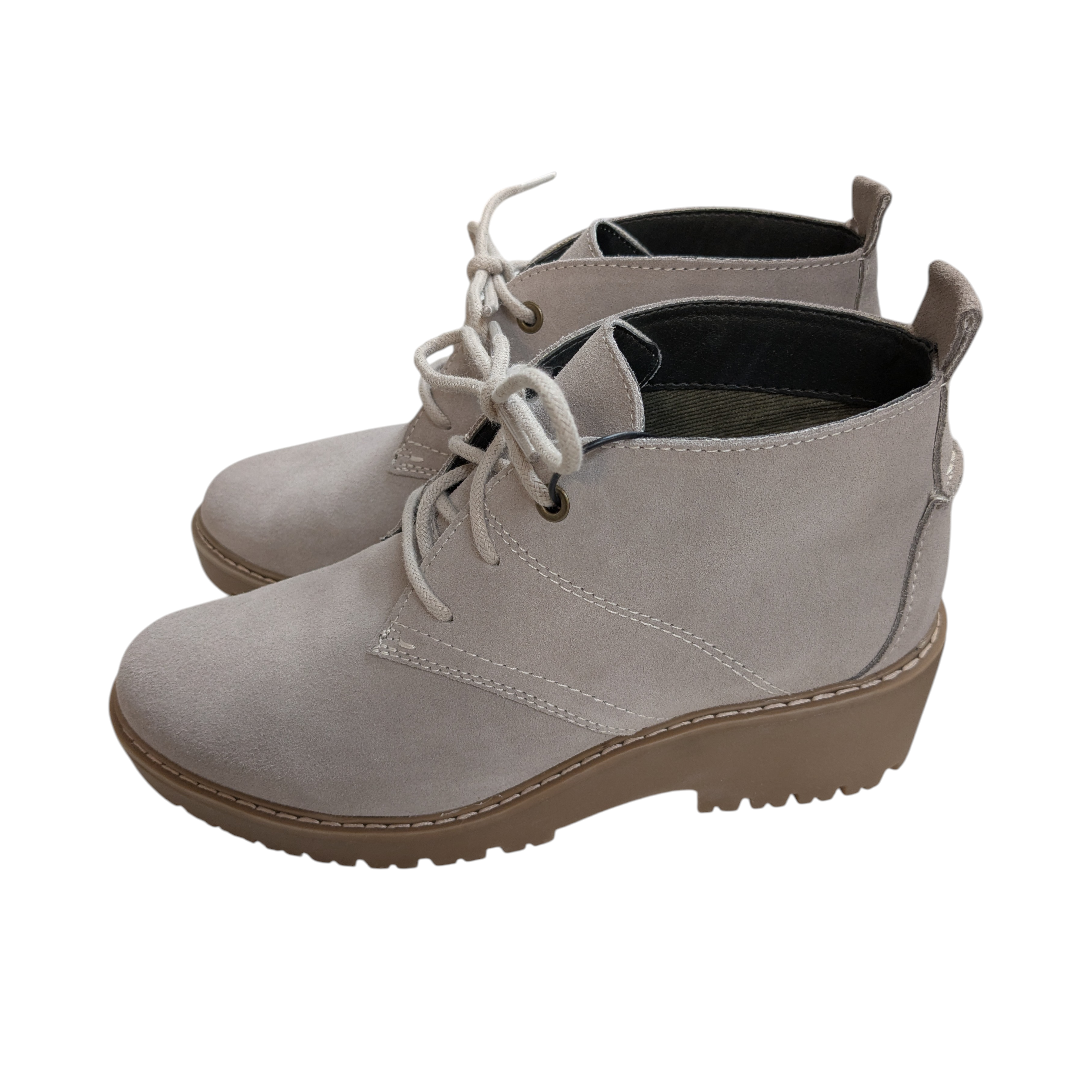 Boots Ankle Heels By White Mountain In Grey, Size:8.5