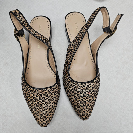 Shoes Flats By Adrienne Vittadini In Black & Tan, Size:9