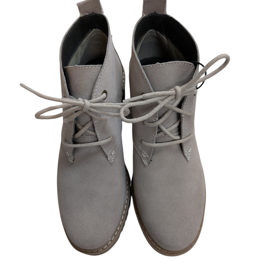Boots Ankle Heels By White Mountain In Grey, Size:8.5