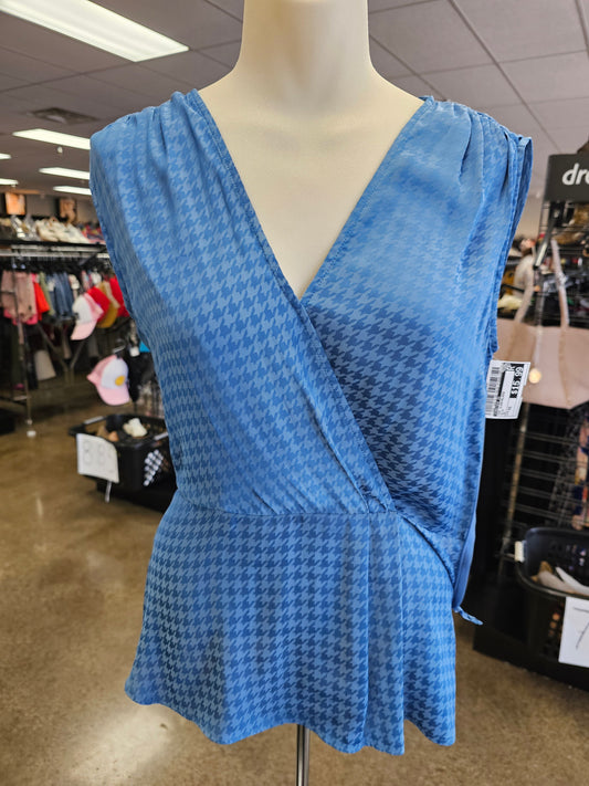 Top Sleeveless By Chelsea 28 In Blue, Size:Xs