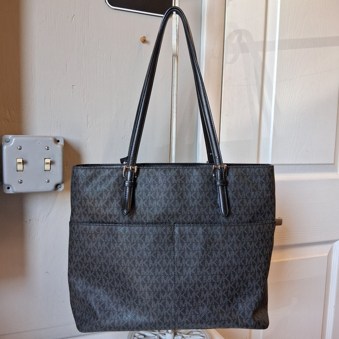 Handbag Designer By Michael Kors In Black, Size:Large