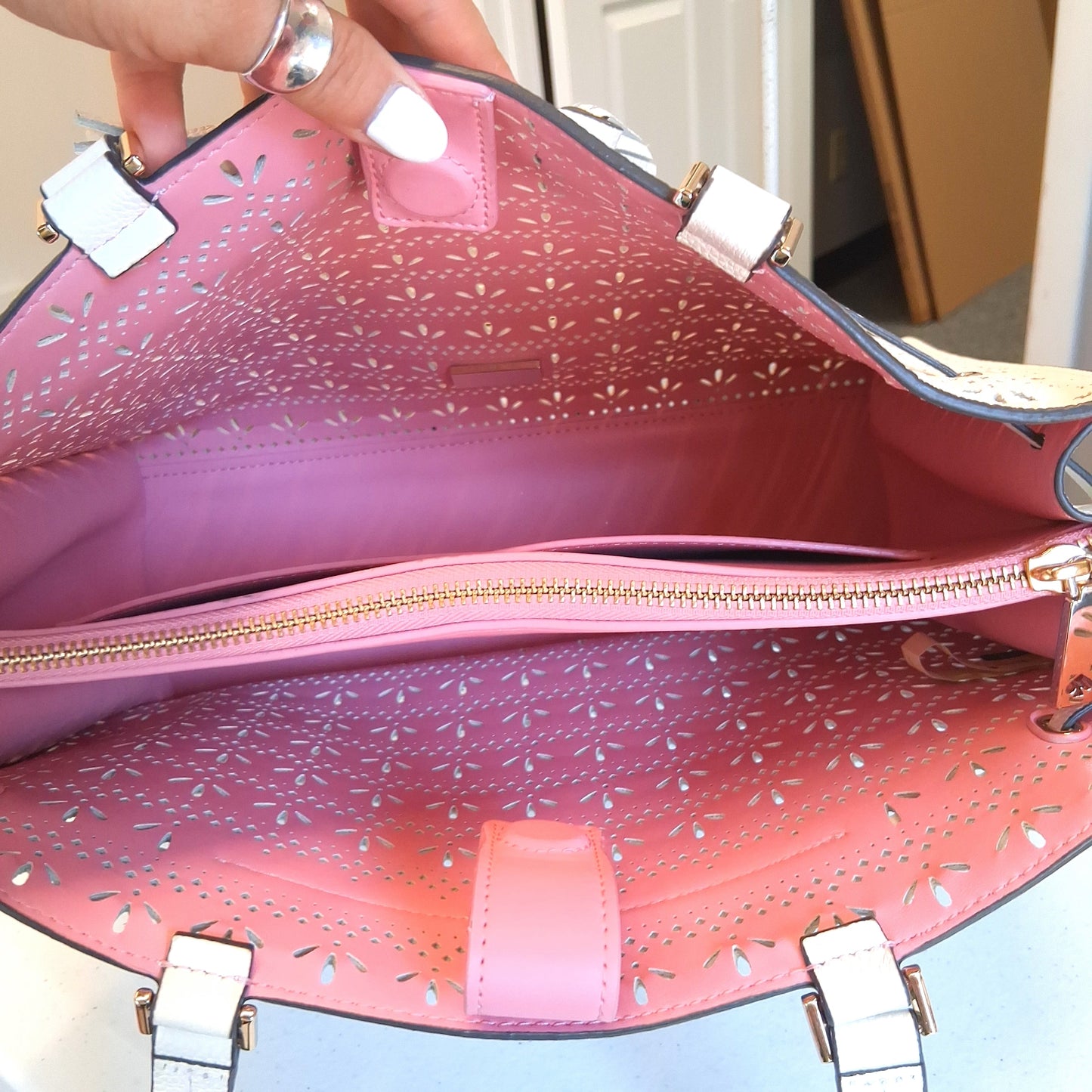 Handbag Designer By Kate Spade, Size: Medium