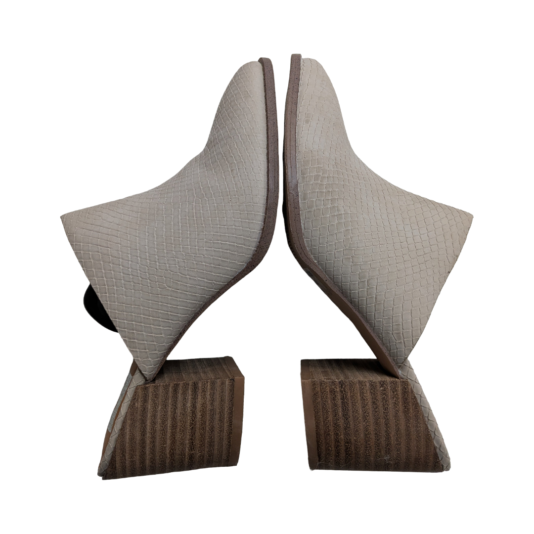 Boots Ankle Heels By Dolce Vita In Tan, Size:8.5