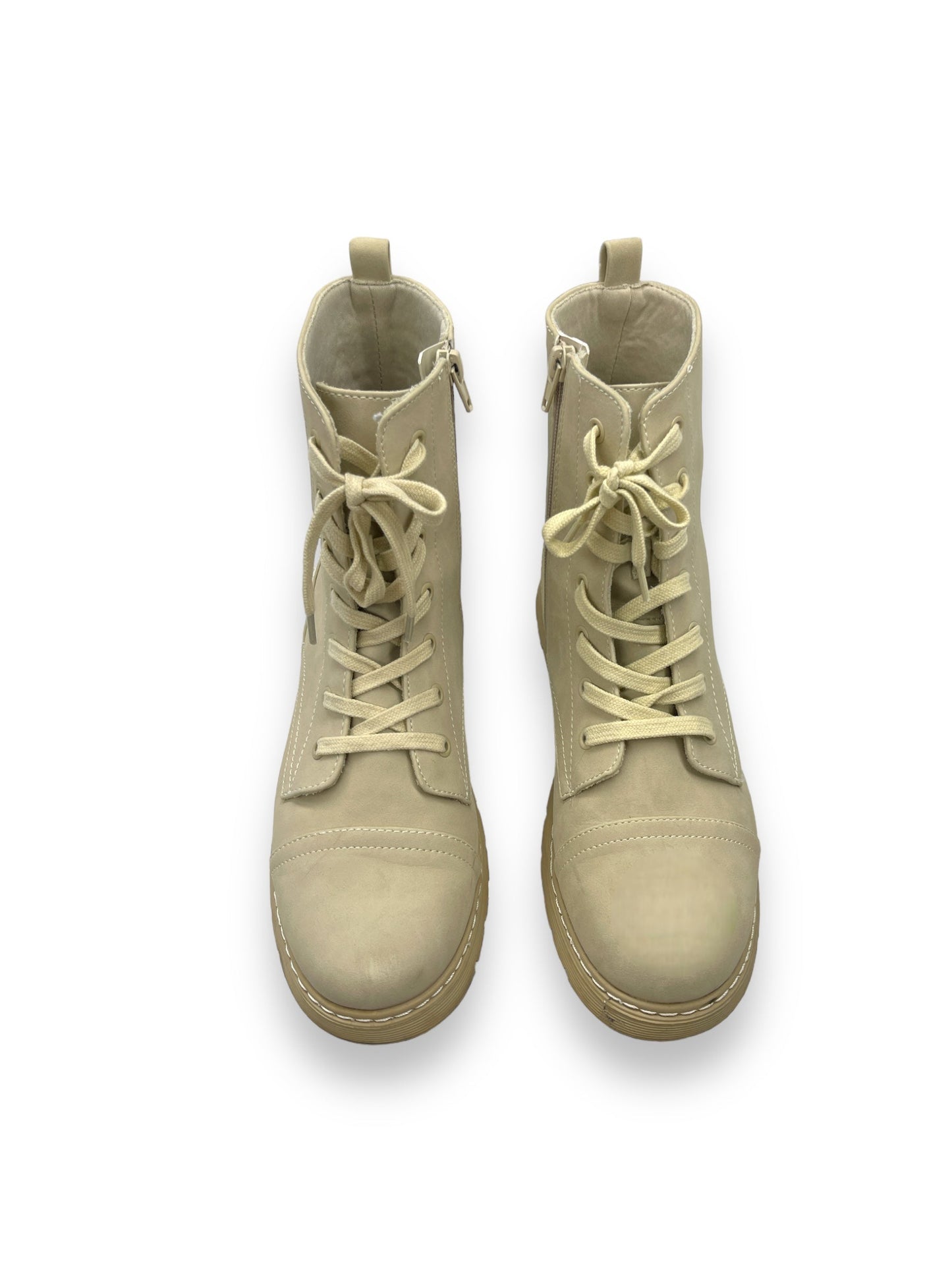 Boots Combat By Arizona  Size: 9
