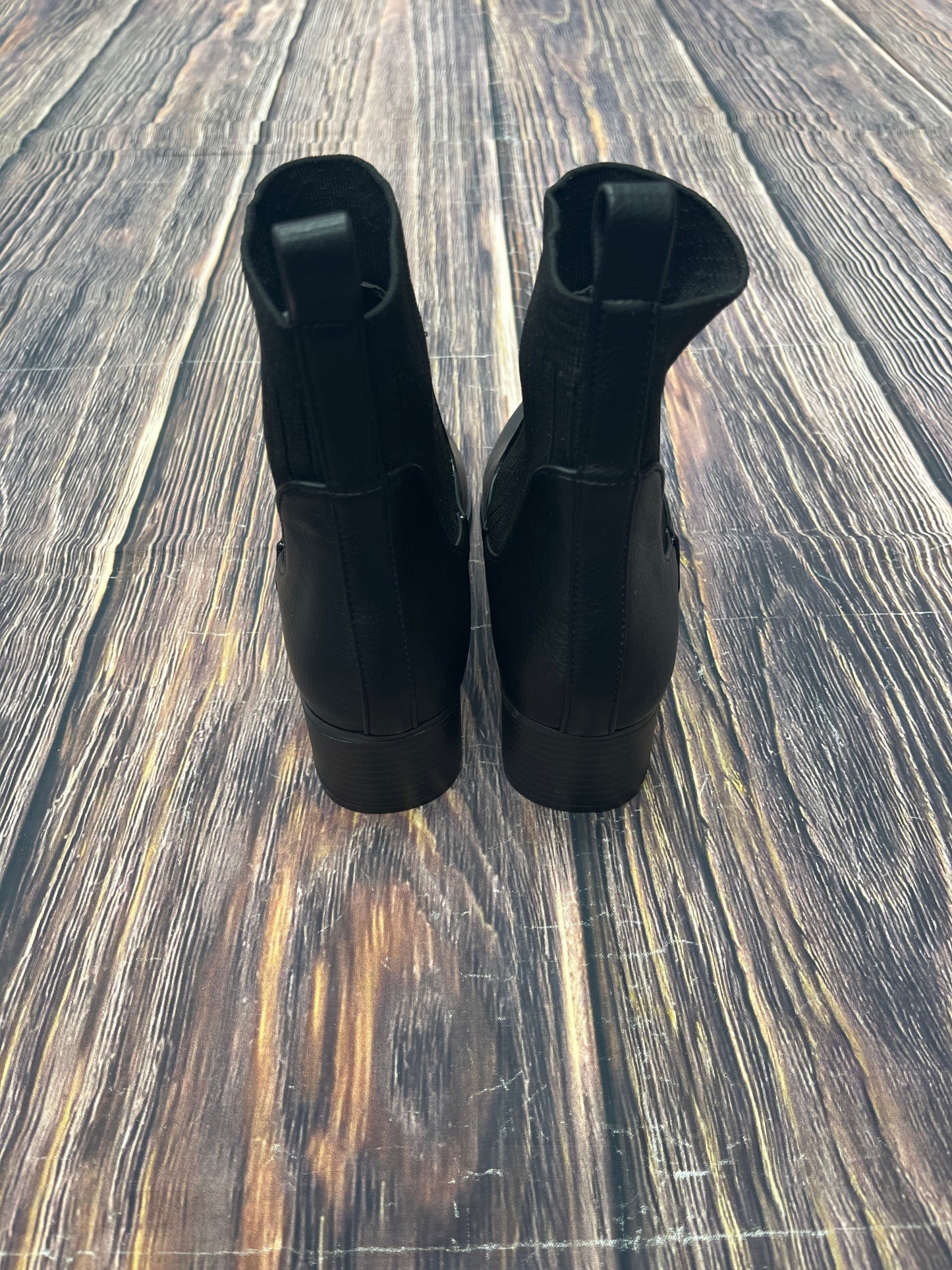 Boots Ankle Heels By Chinese Laundry  Size: 7.5