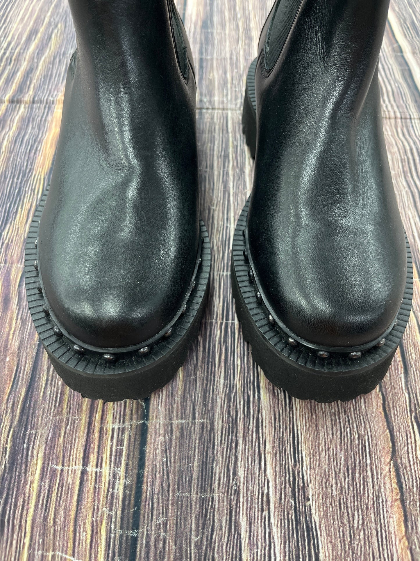 Boots Ankle Flats By Vince Camuto  Size: 5.5