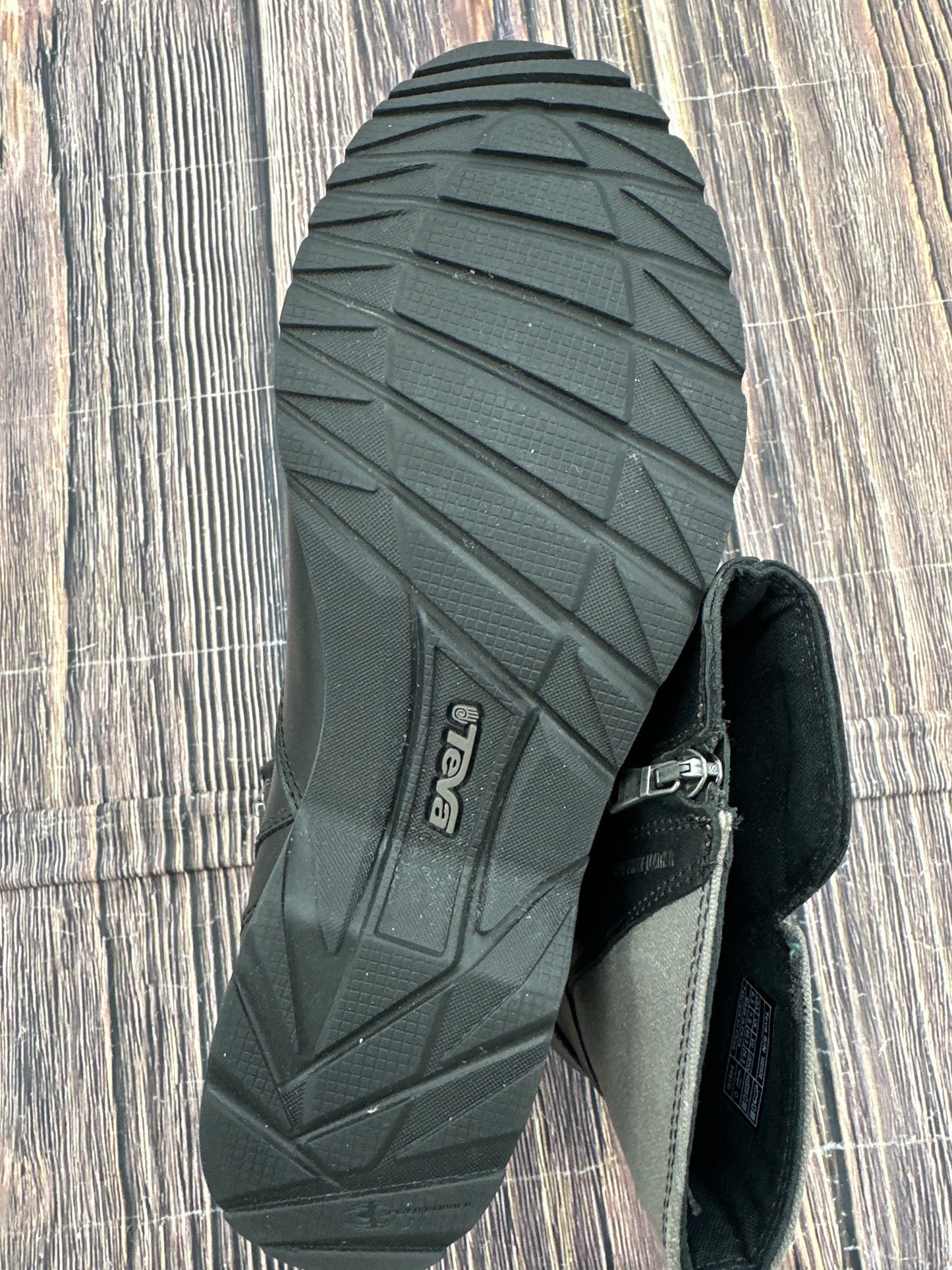 Boots Ankle Flats By Teva  Size: 9.5
