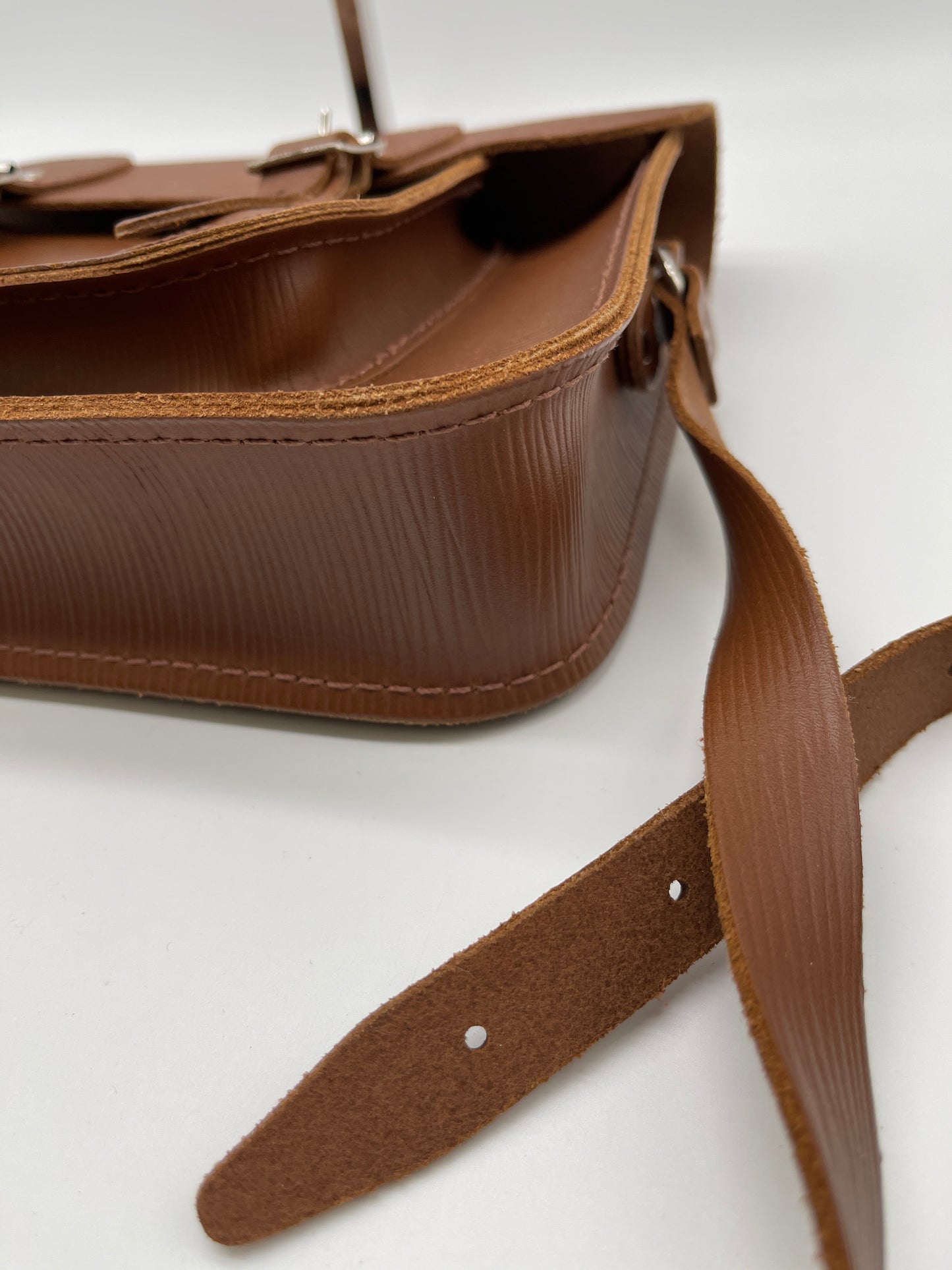 Crossbody Leather By Cma  Size: Medium