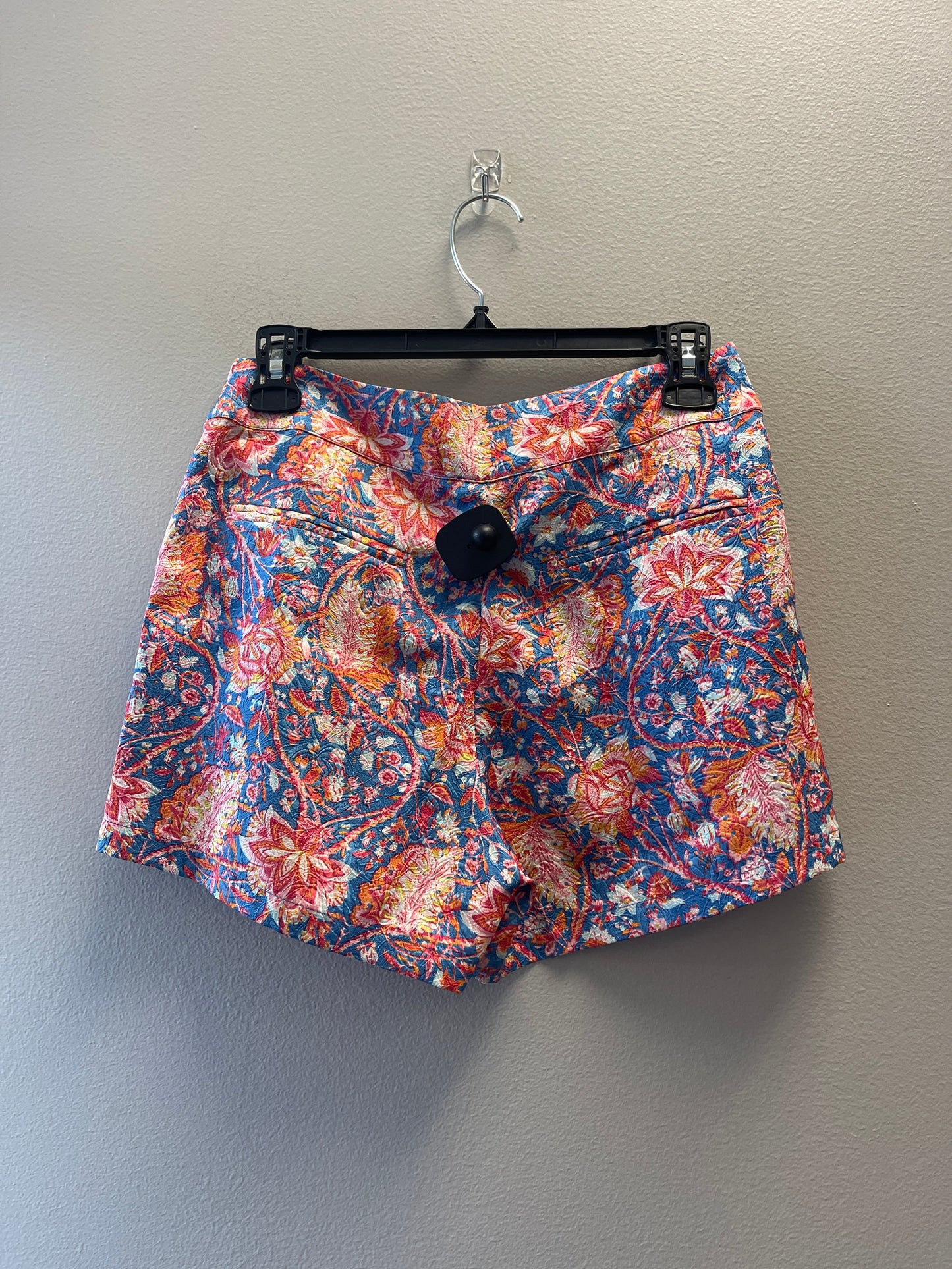 Shorts By Cmc  Size: 2