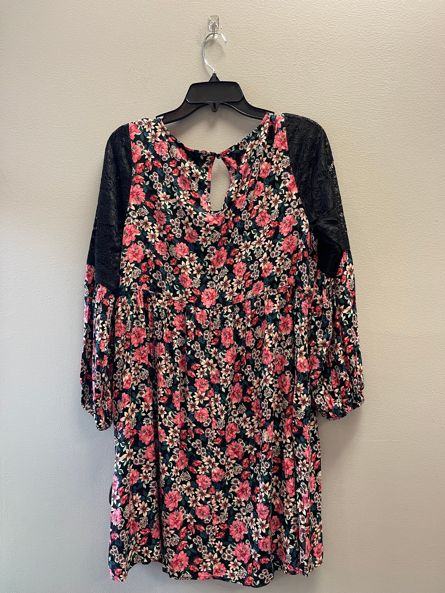 Dress Casual Short By Torrid  Size: 12