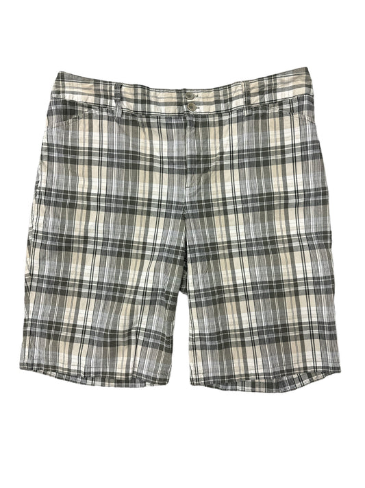 Shorts By Christopher And Banks  Size: 14